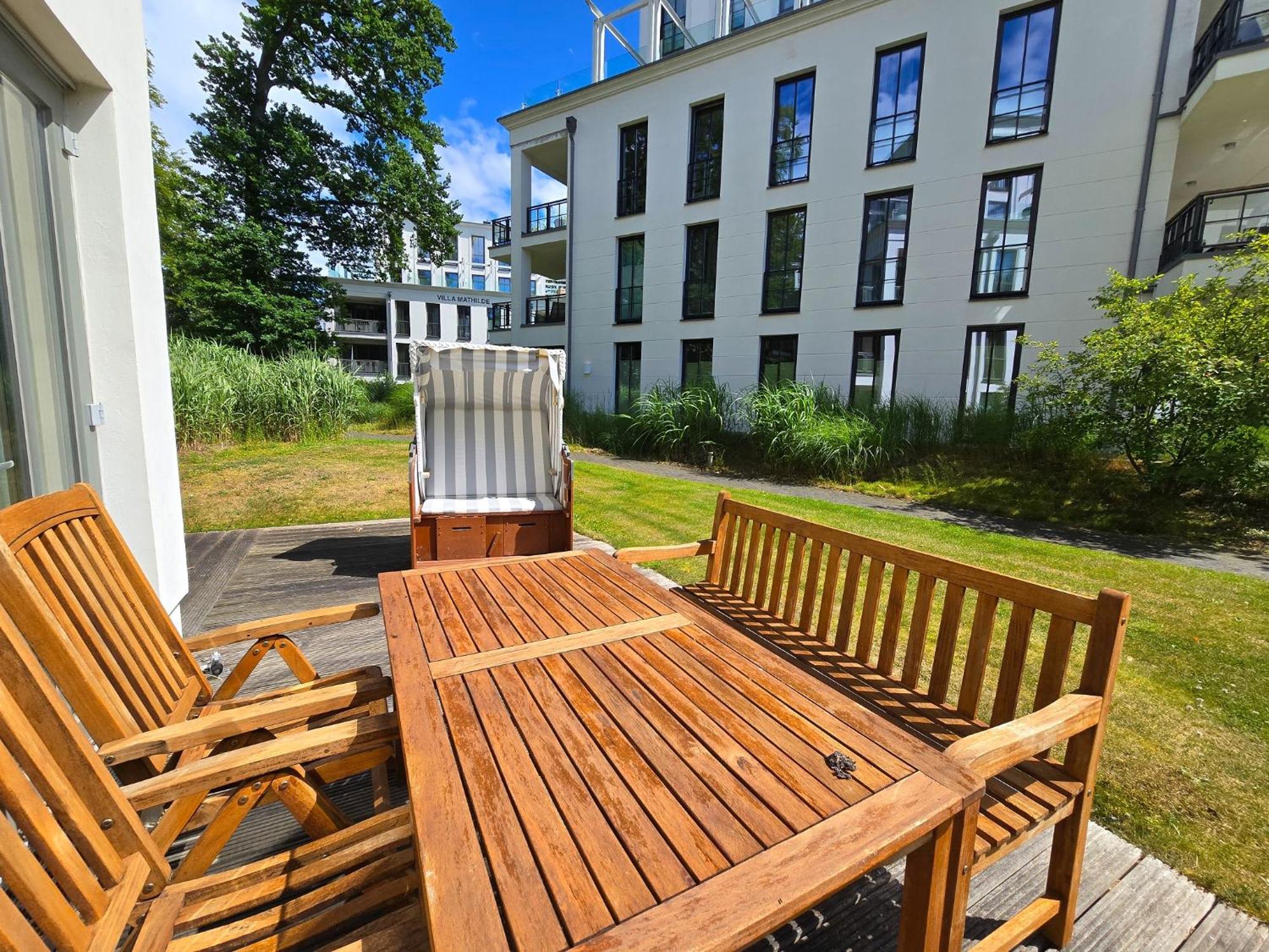 Strandvillen Binz - Ferienwohnung Mit 2 Schlafzimmern Und Terrasse Pva-01 エクステリア 写真